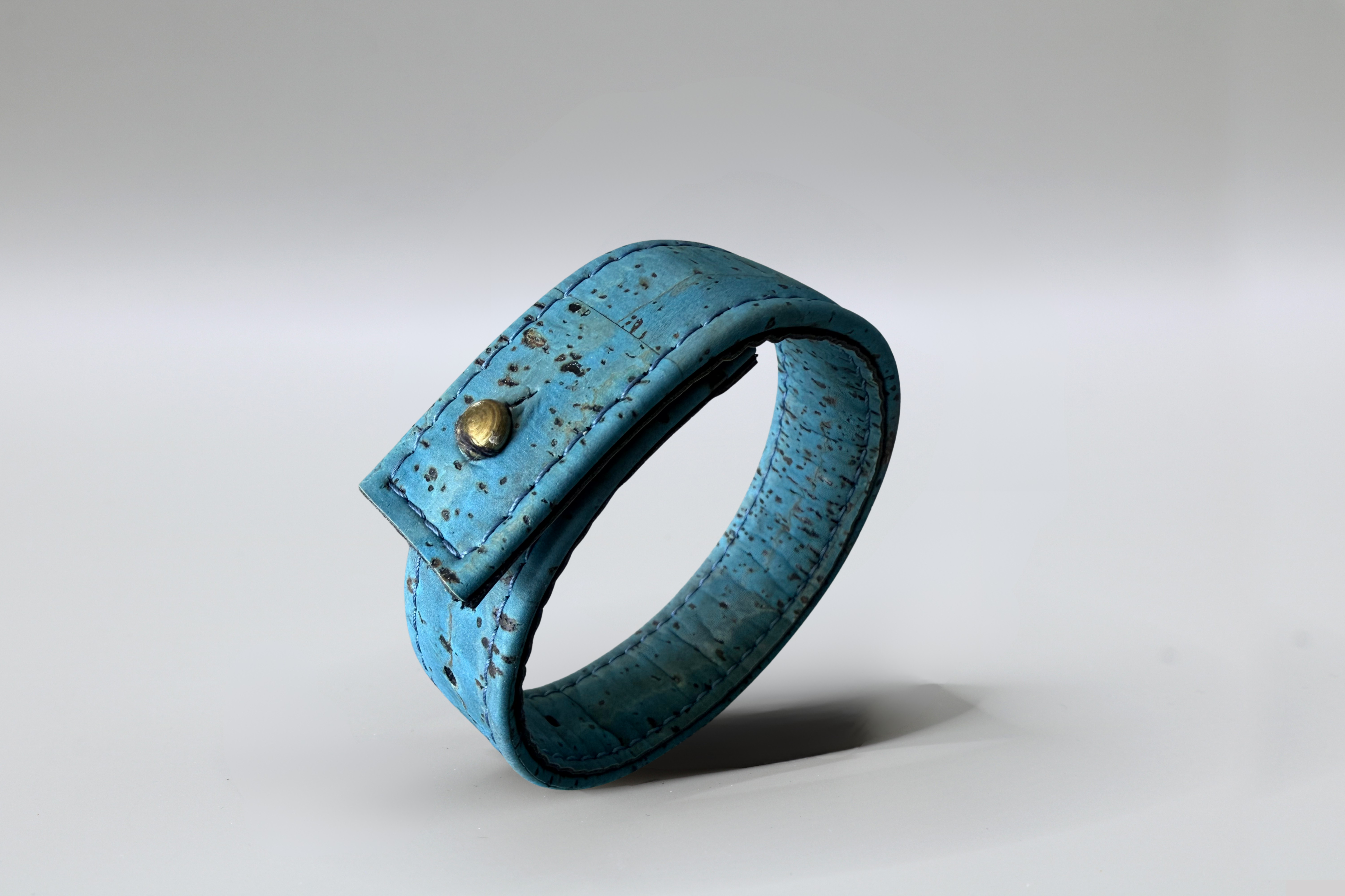 Bracelet Bleu anti-ondes en liège naturel — Protection éco-responsable