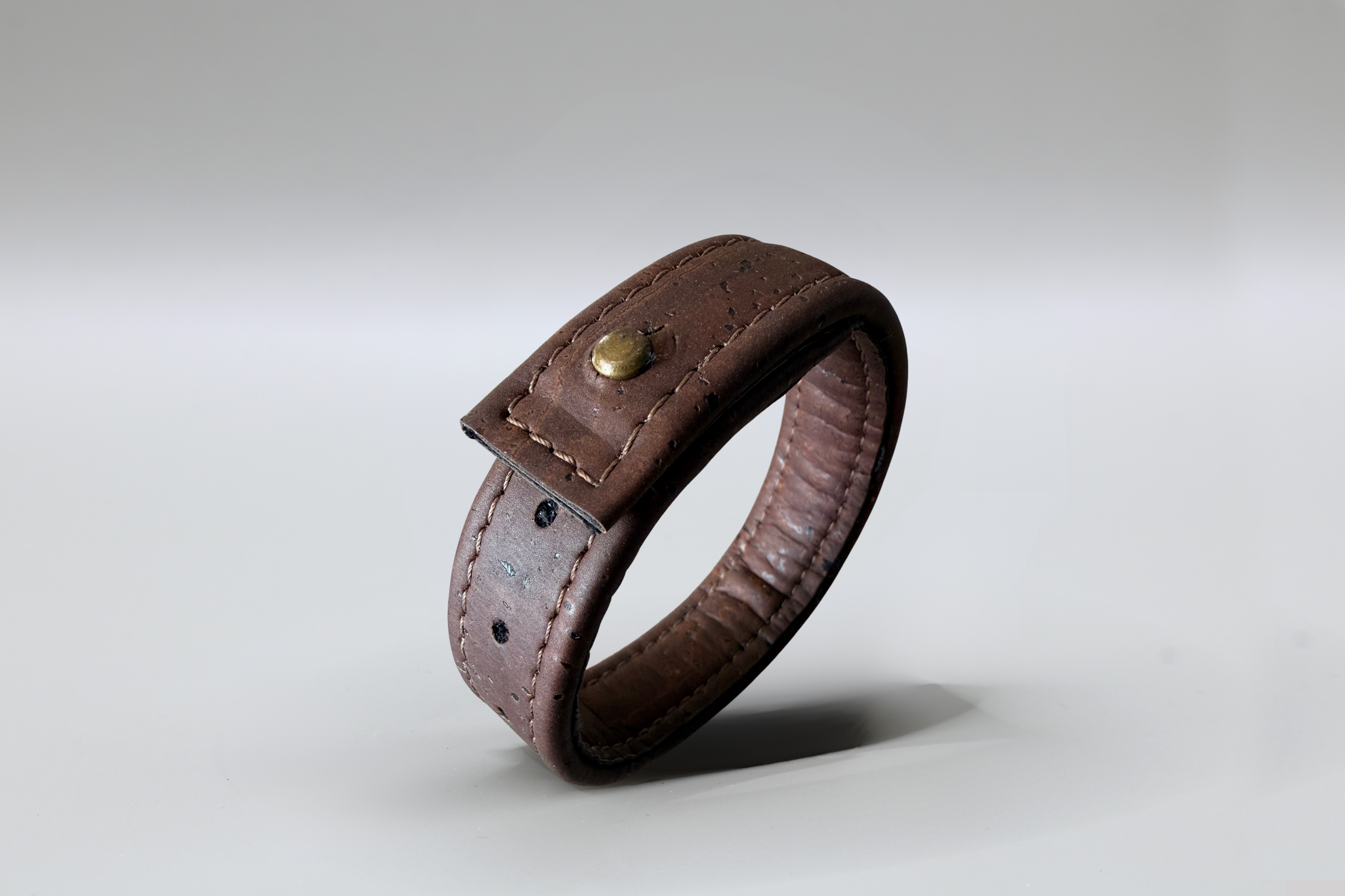 Brown cork anti-wave bracelet — Eco-friendly protection