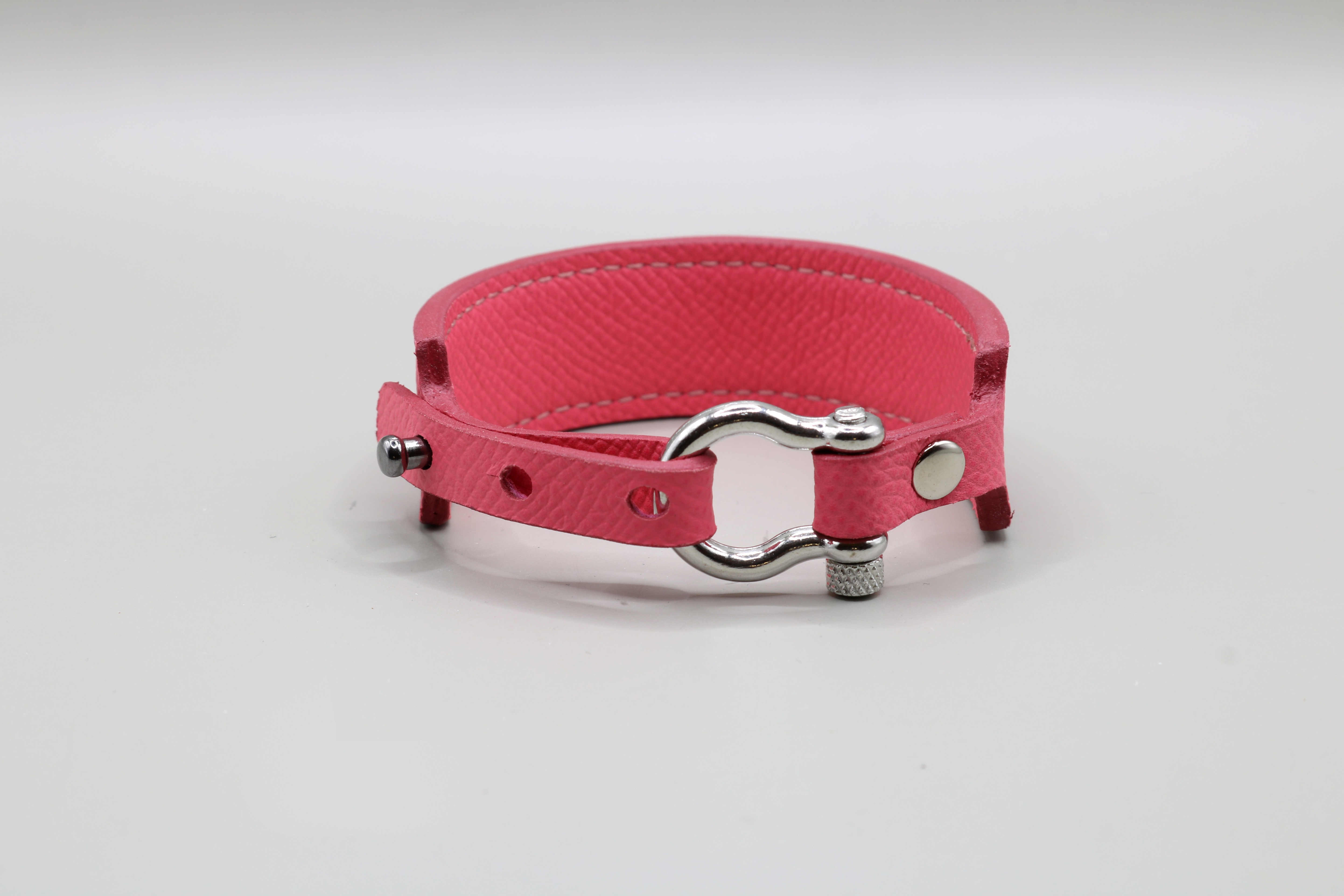 Bracelet manille anti-ondes femme en cuir Rose
