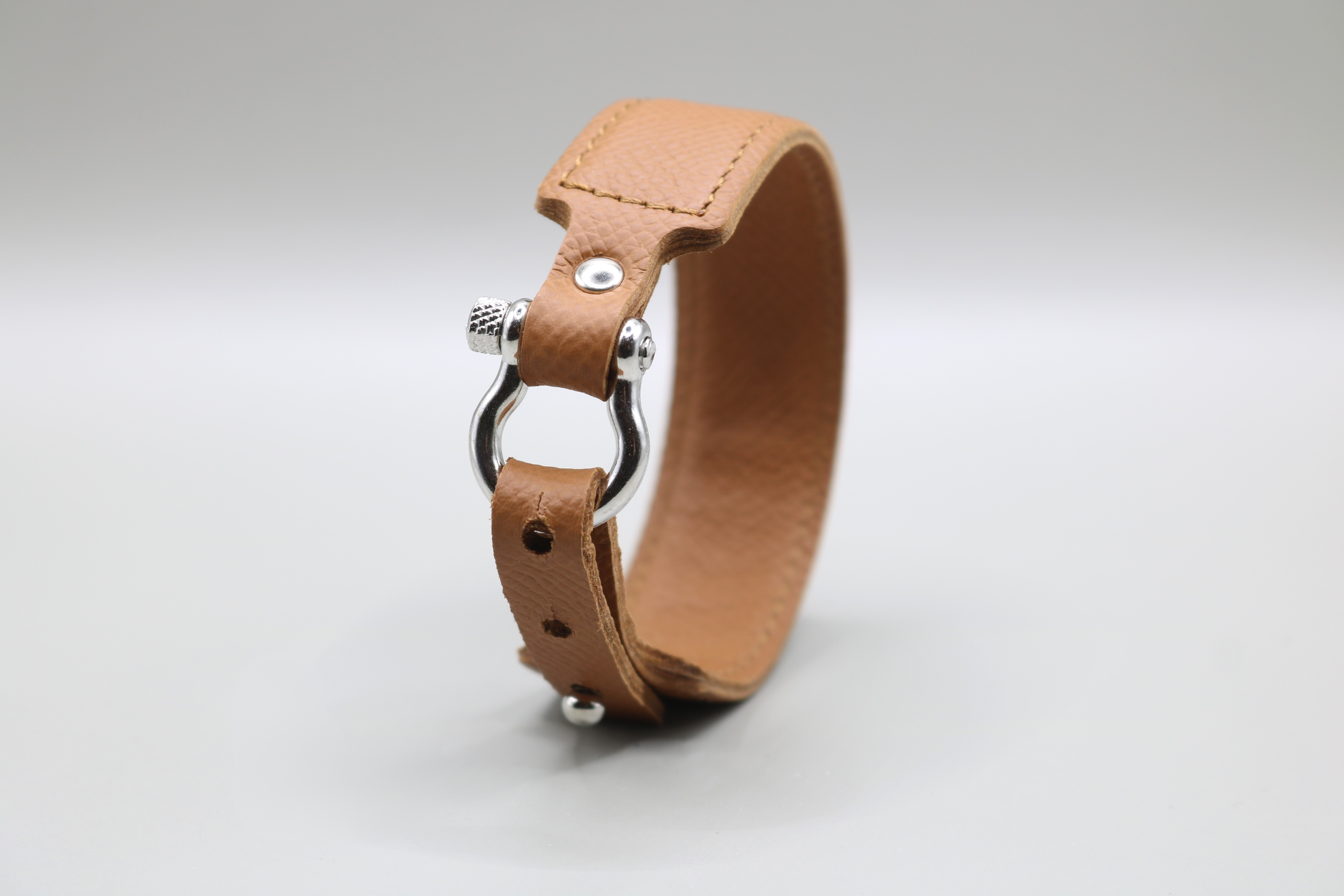 Bracelet manille anti-ondes homme en cuir Camel