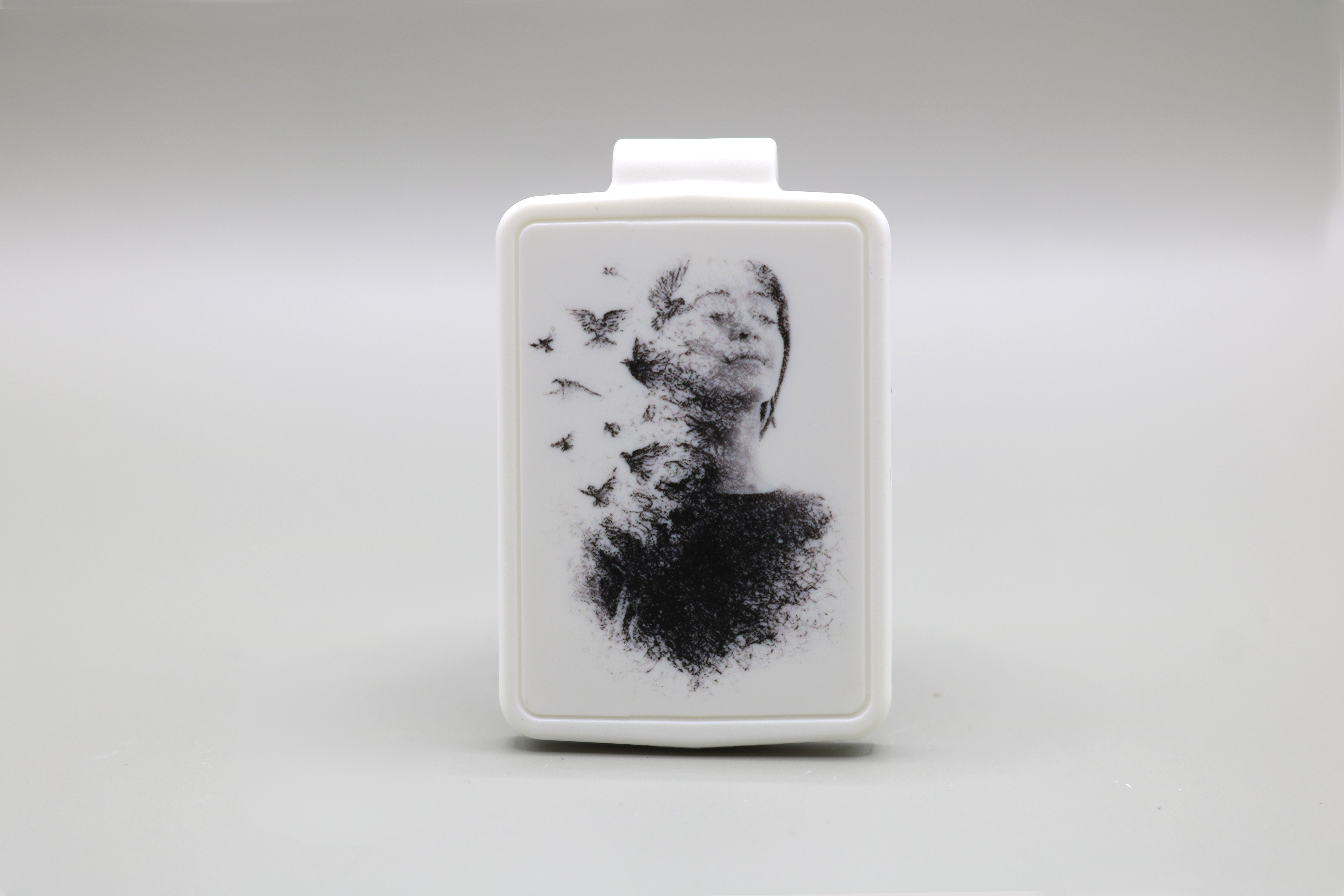 Broche anti-ondes blanche WP1 — Protection électromagnétique