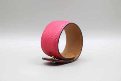 Bracelet manchette anti-ondes Femme en cuir Fushia
