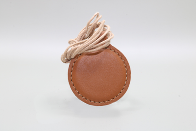 WP1 Anti-wave pendant — Electromagnetic protection in leather